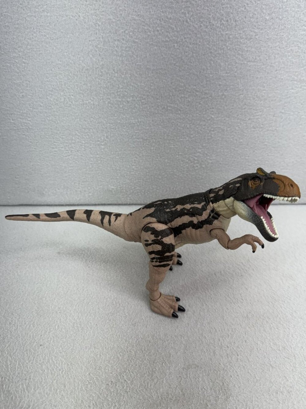 Jurassic World Hammond Collection Metriacanthosaurus Dinosaur Mattel Figure